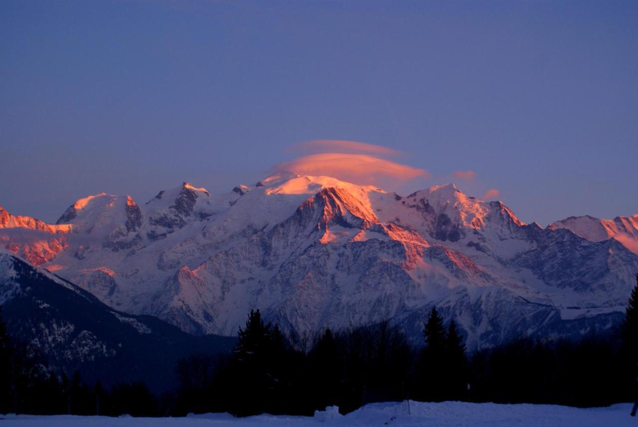 Le Tete Pied Centre/Telecabine Saint-Gervais 外观 照片